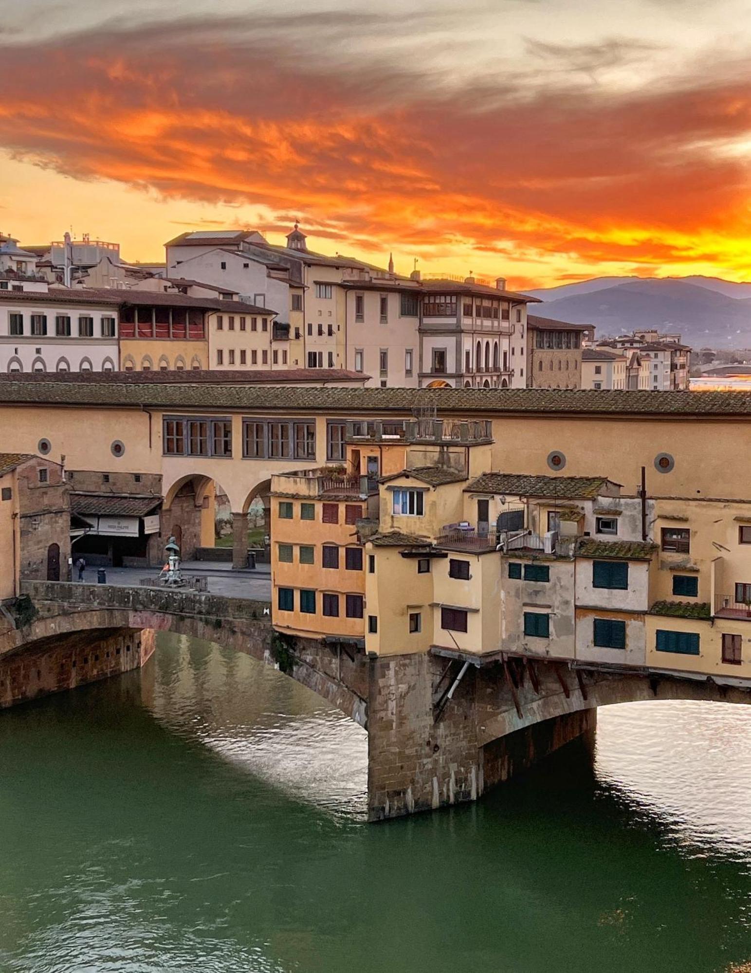 Ponte Vecchio View Luxury Apartment Floransa Dış mekan fotoğraf